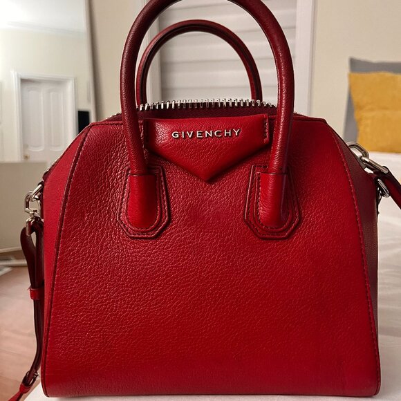 Givenchy Handbags - Givenchy Antigona Mini Grained Leather Bag